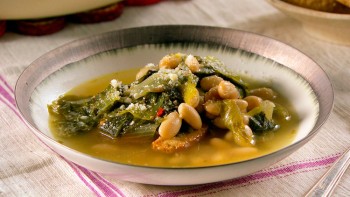 Escarole & Kale White Bean Soup | ELIJA Farm